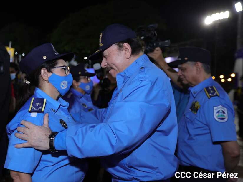 POLICIA